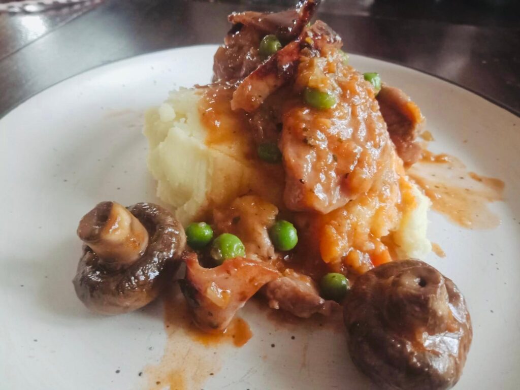 Chicken Stew With Red Wine