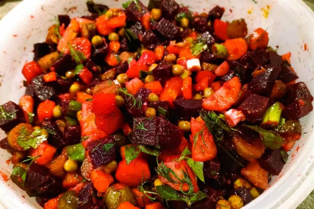 Russian beetroot salad (vinegret)