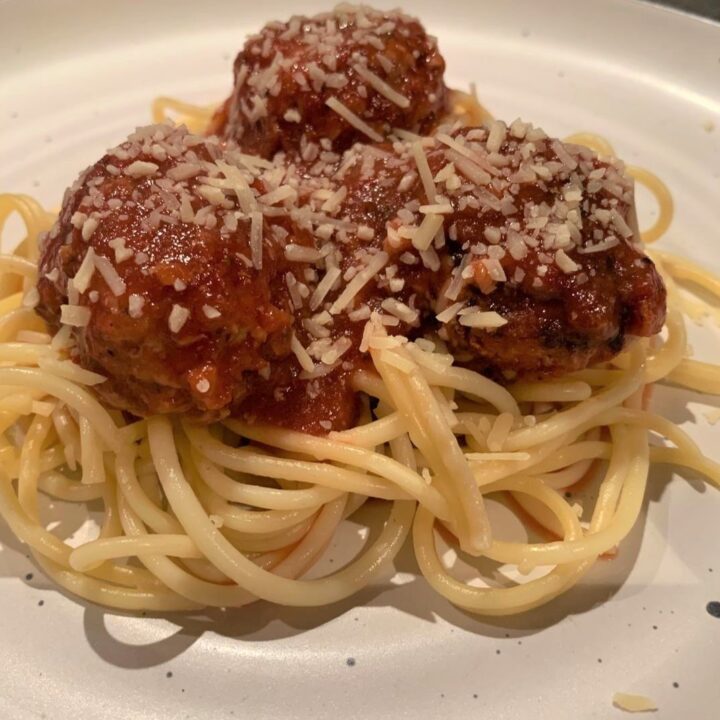 Nonna's Spaghetti and Meatballs